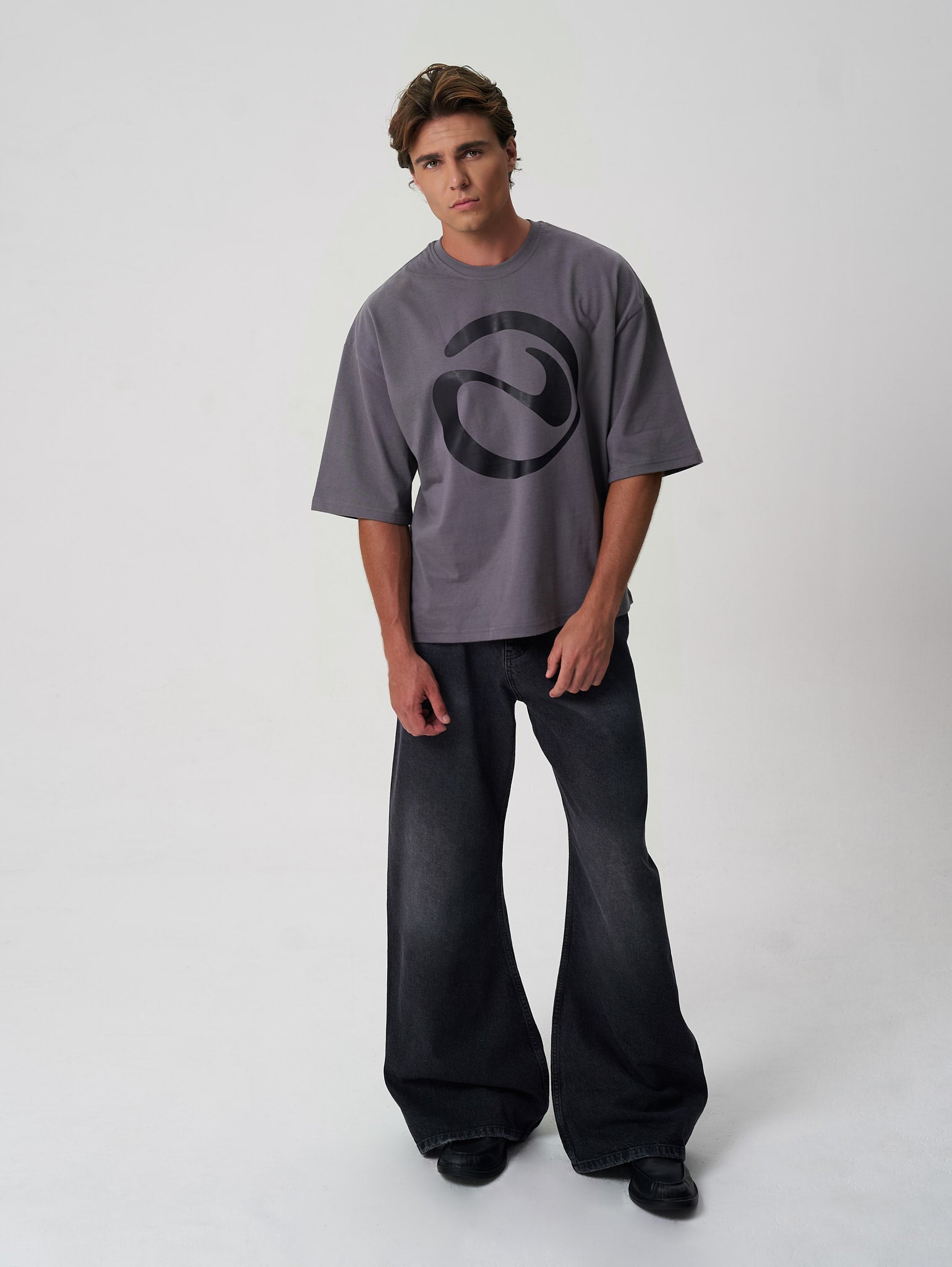 Logo T-shirt Dark Grey