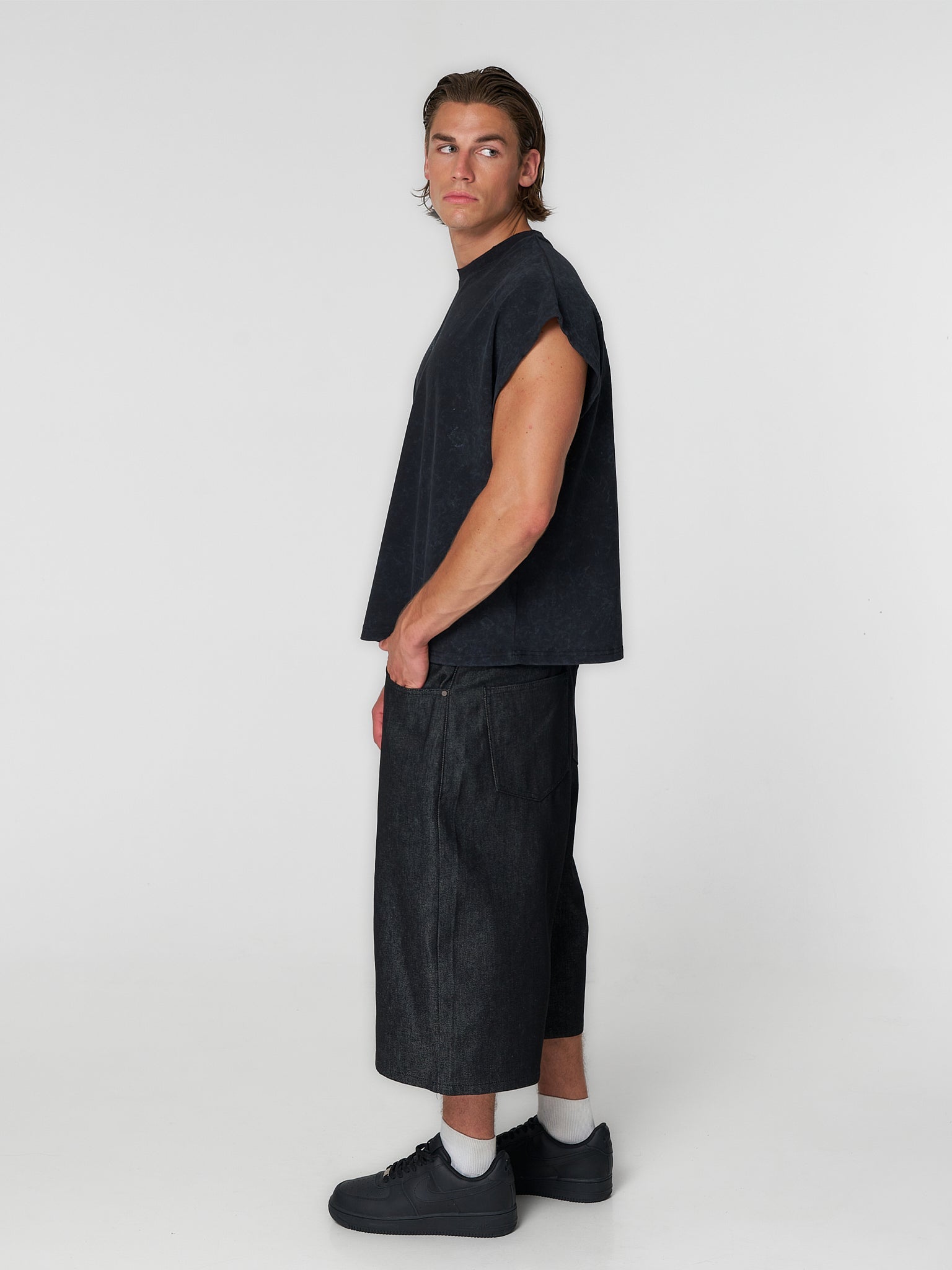 Cut Off T-Shirt Washed Black - ATTODE