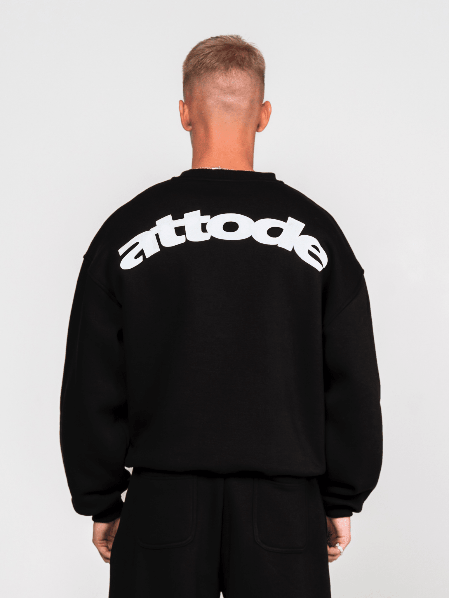 Fluff Sweatshirt Black - ATTODE