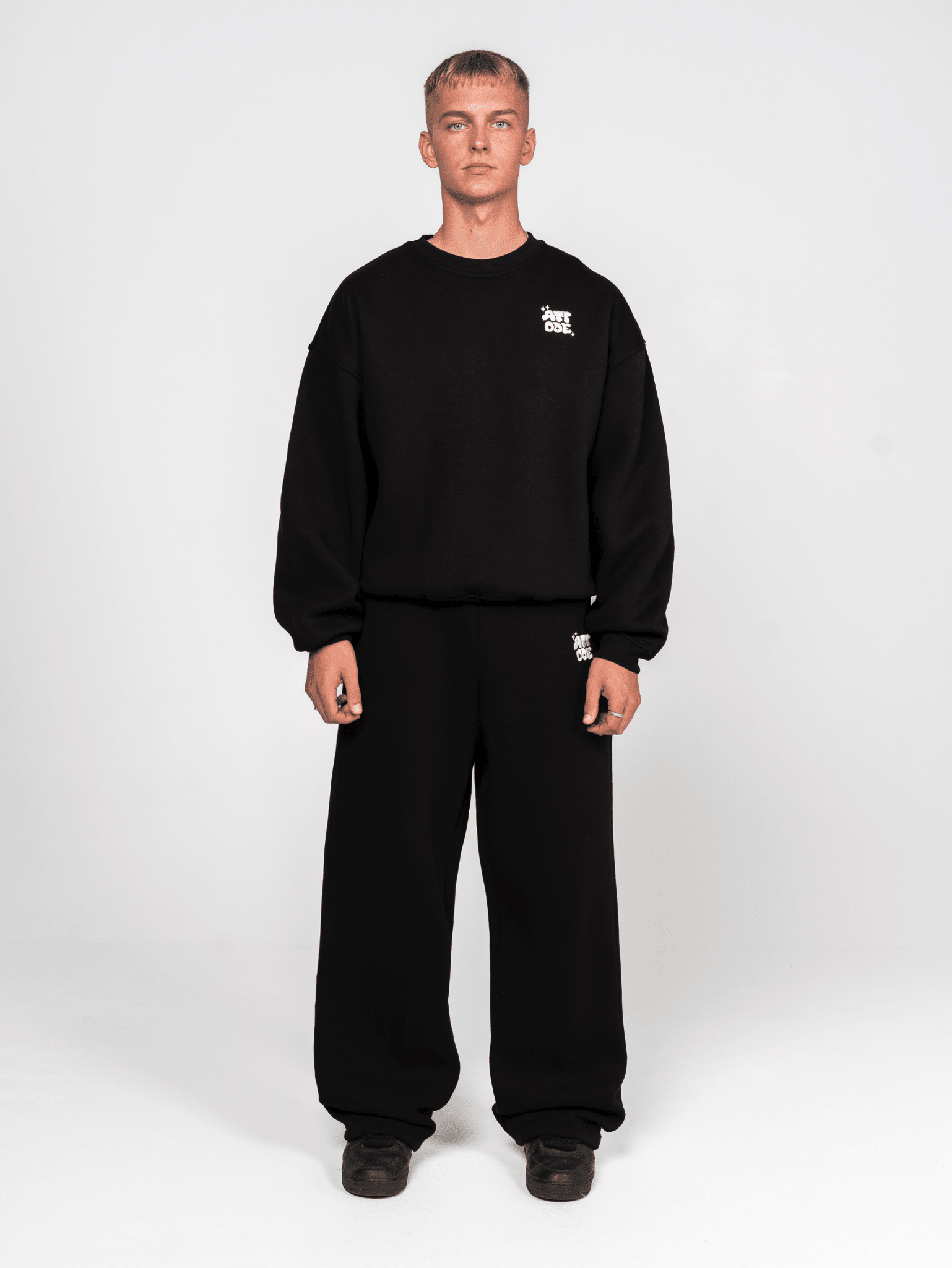 Fluff Sweatshirt Black - ATTODE