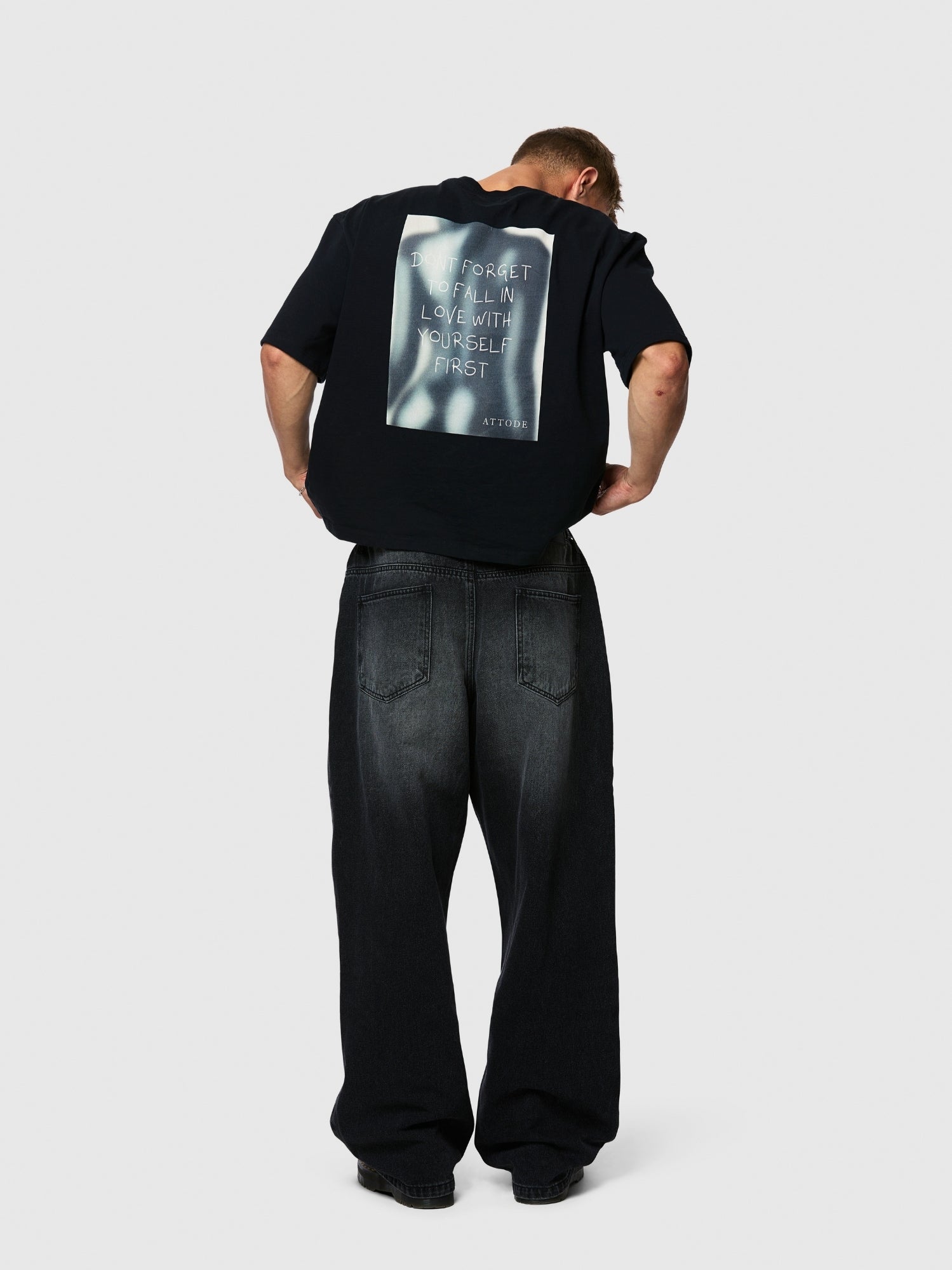 Love Yourself T-shirt Black - ATTODE