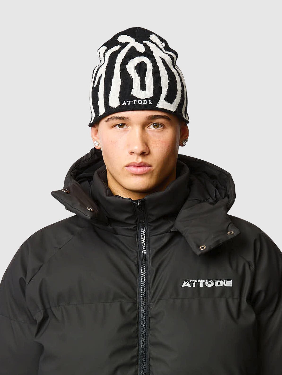 Reversible Beanie Black/White - ATTODE
