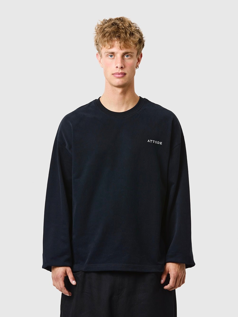 Signature Long Sleeve Black - ATTODE