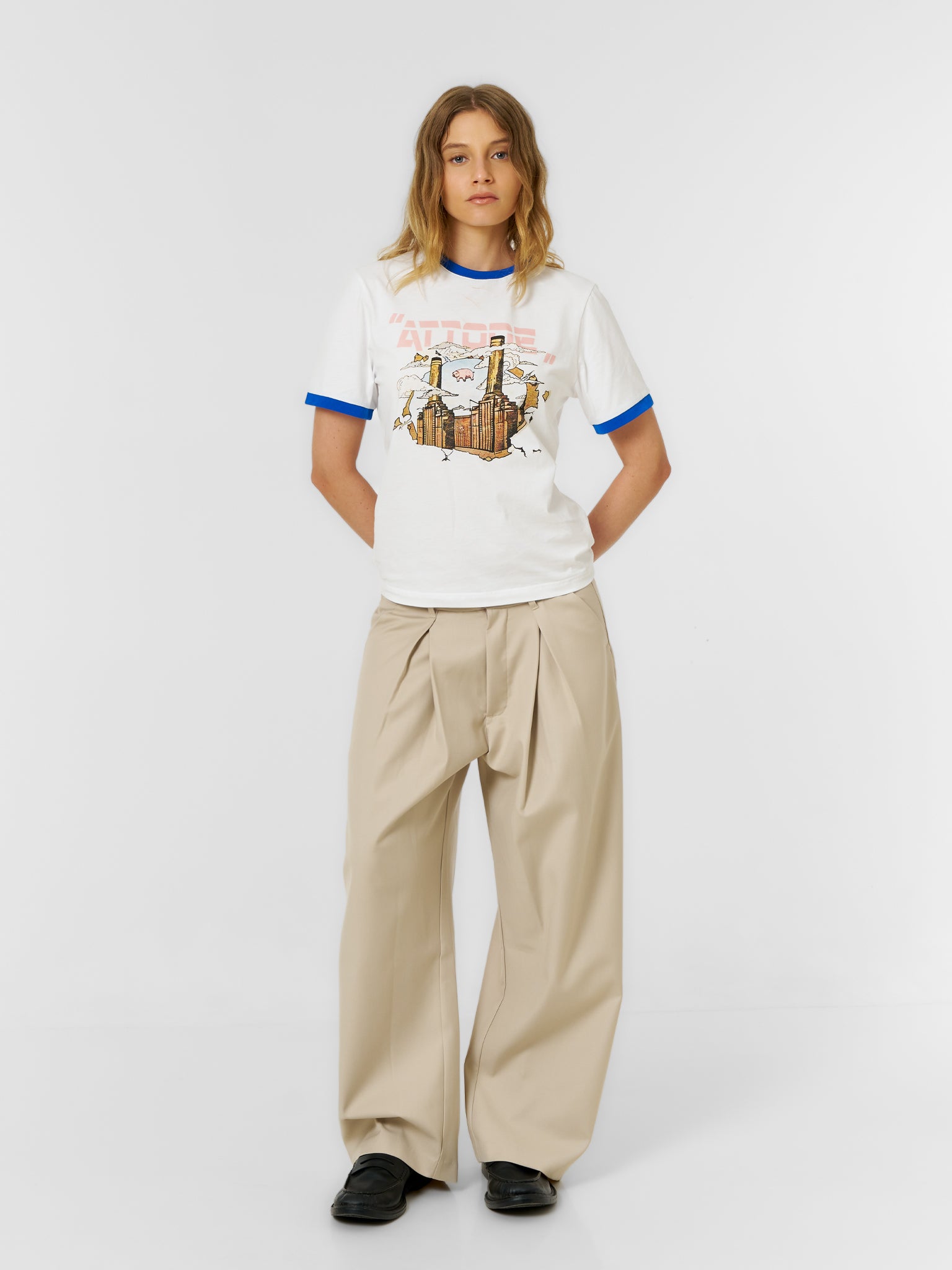 Fitted Cuff T-shirt White/Blue