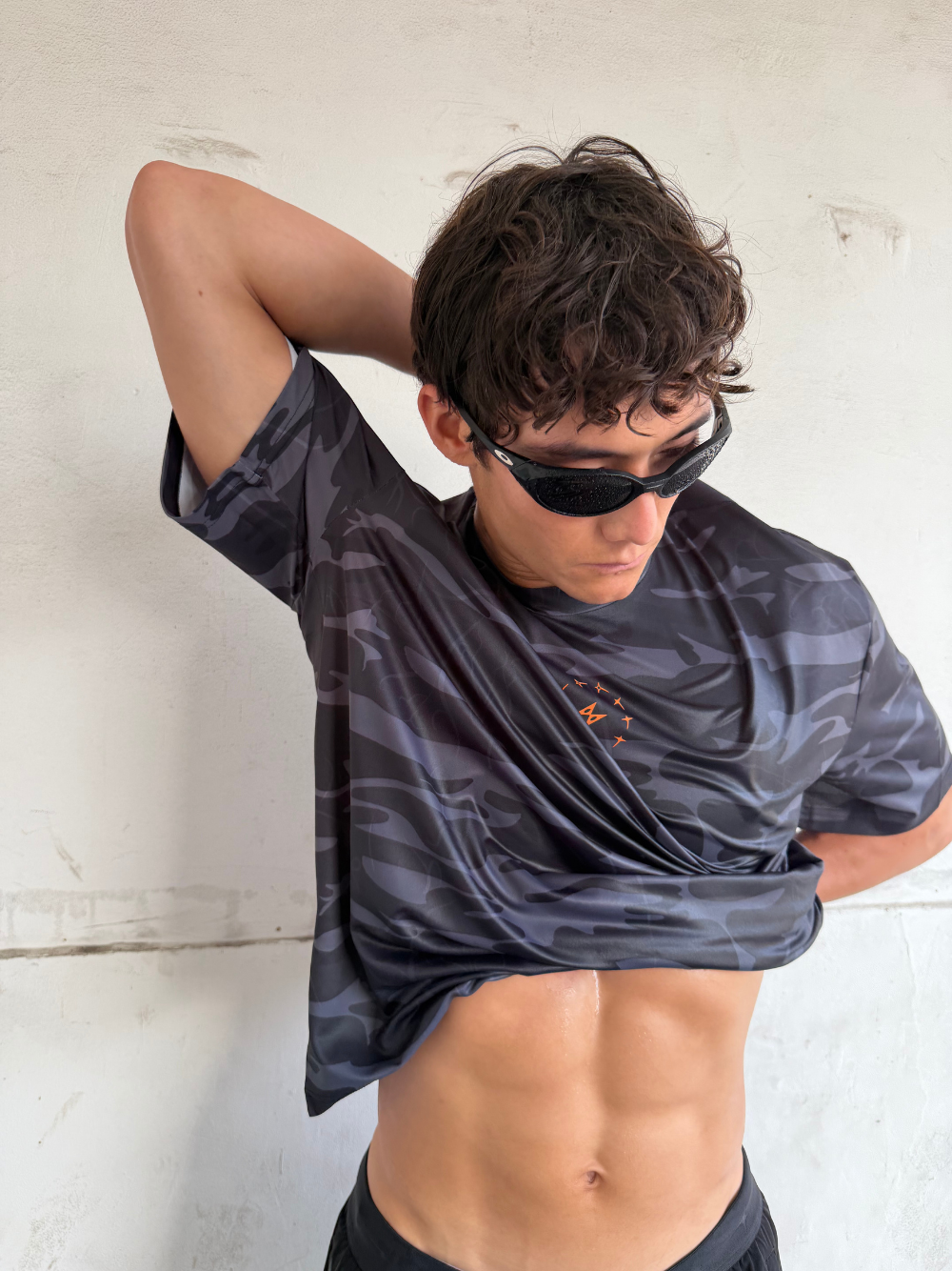 Motis™ Dark Camo T-shirt