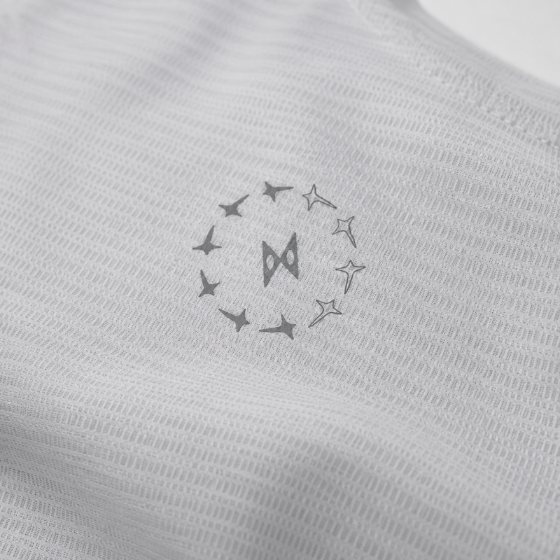 REFLECTIVE LOGOMARK