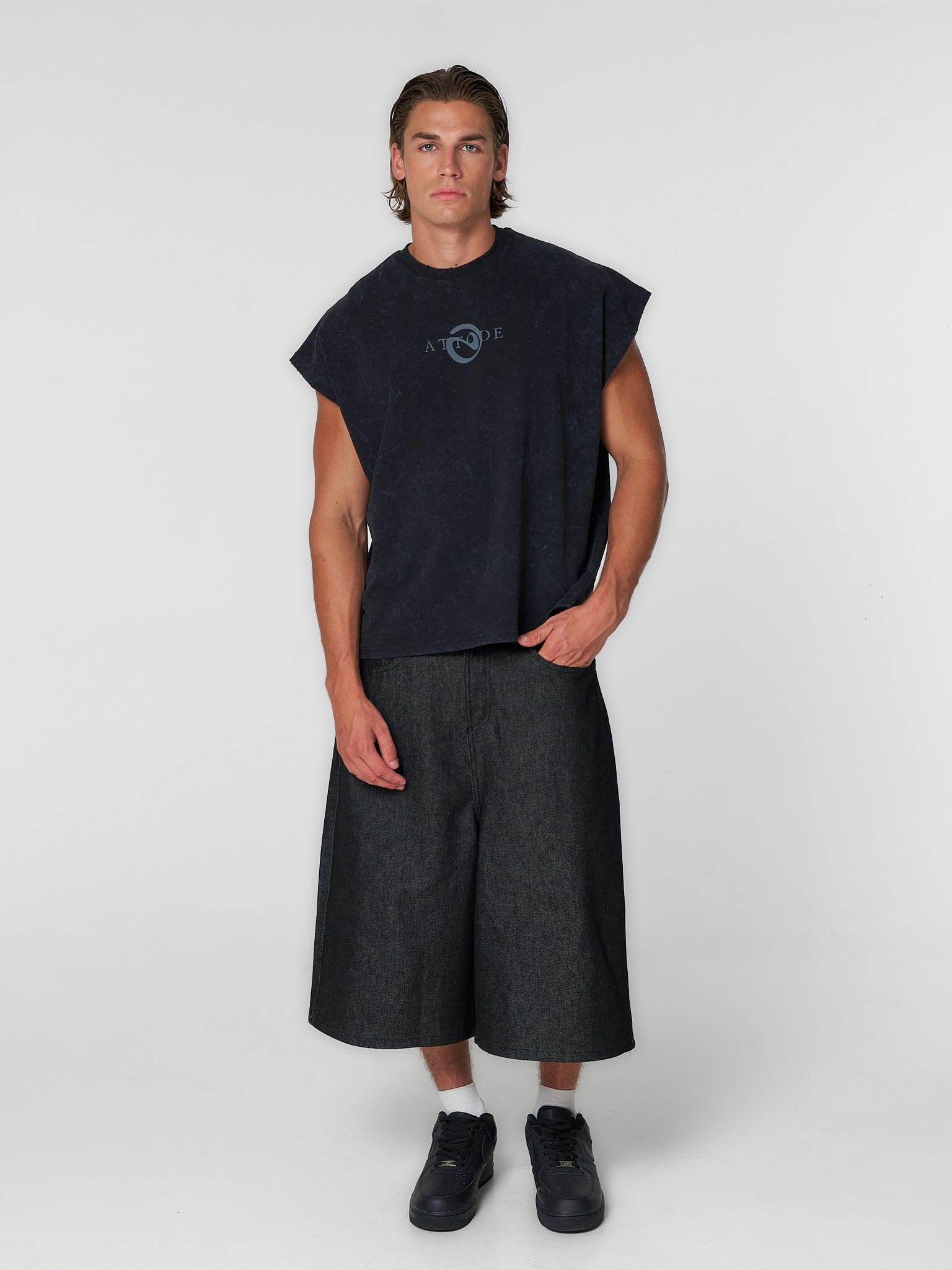 Cut Off T-Shirt Washed Black - ATTODE