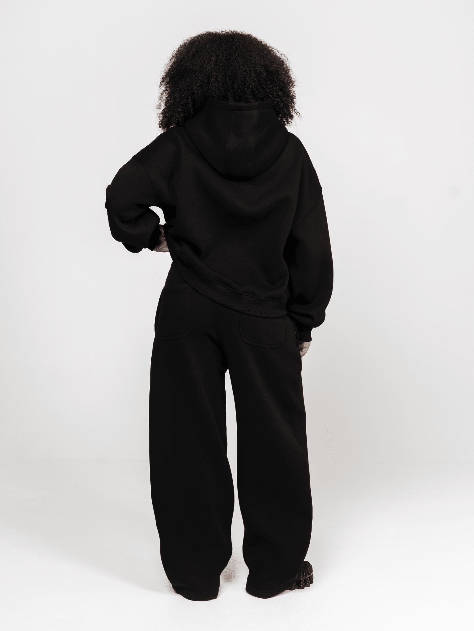 Fluff Zip Hoodie Black - ATTODE