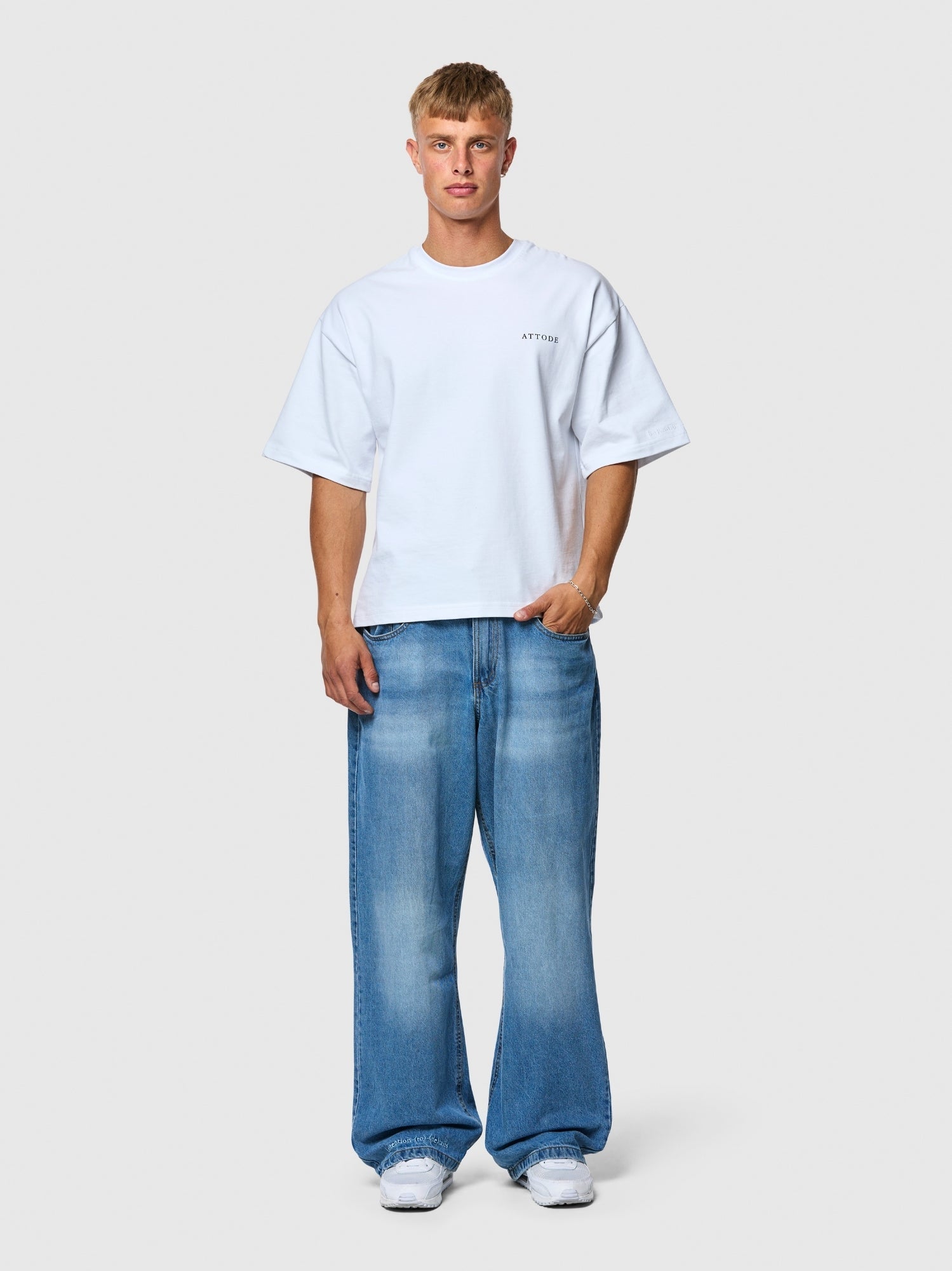 Nobody Dies T-shirt White - ATTODE