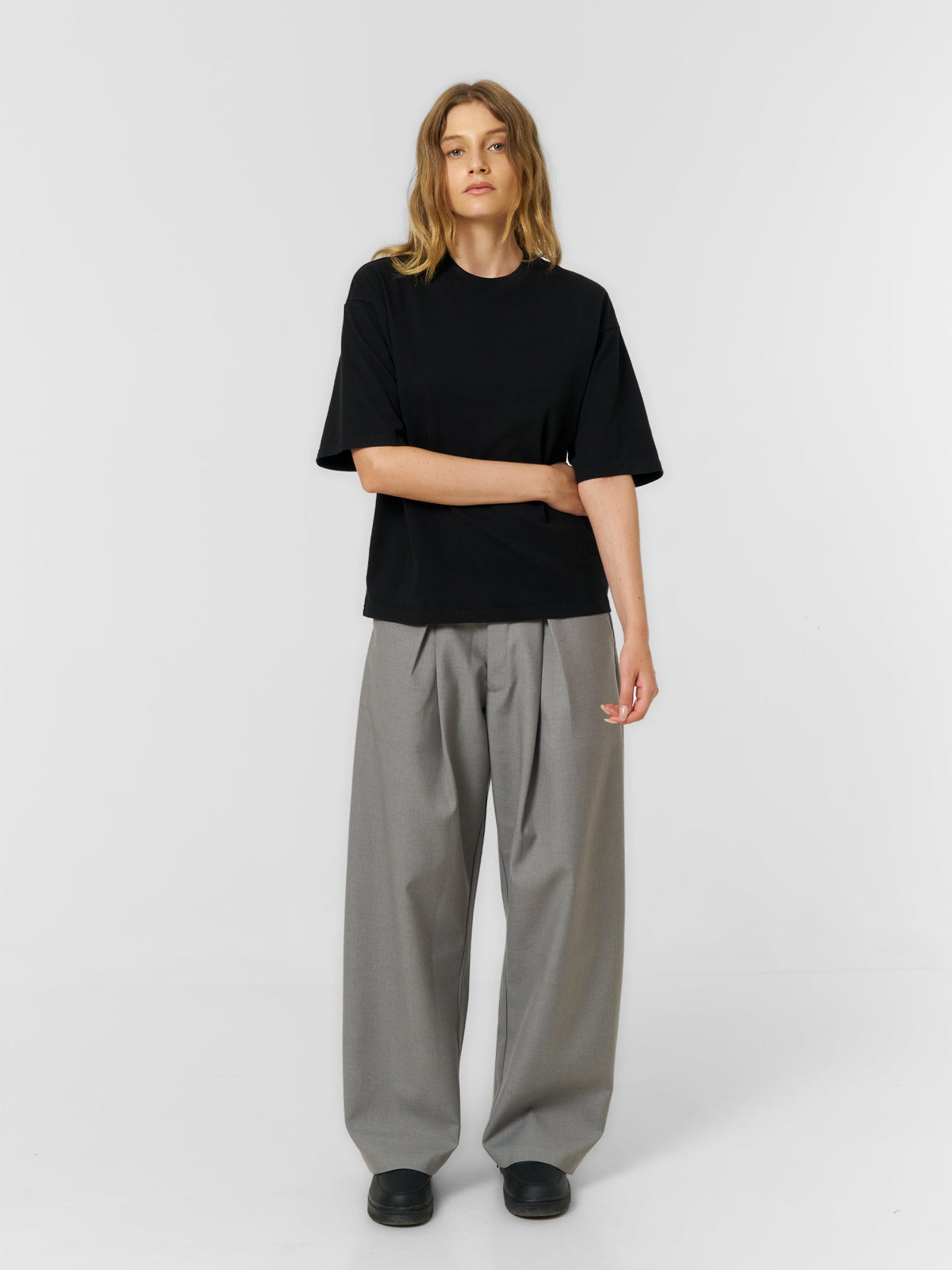 Plain Boxy T-shirt Black - ATTODE