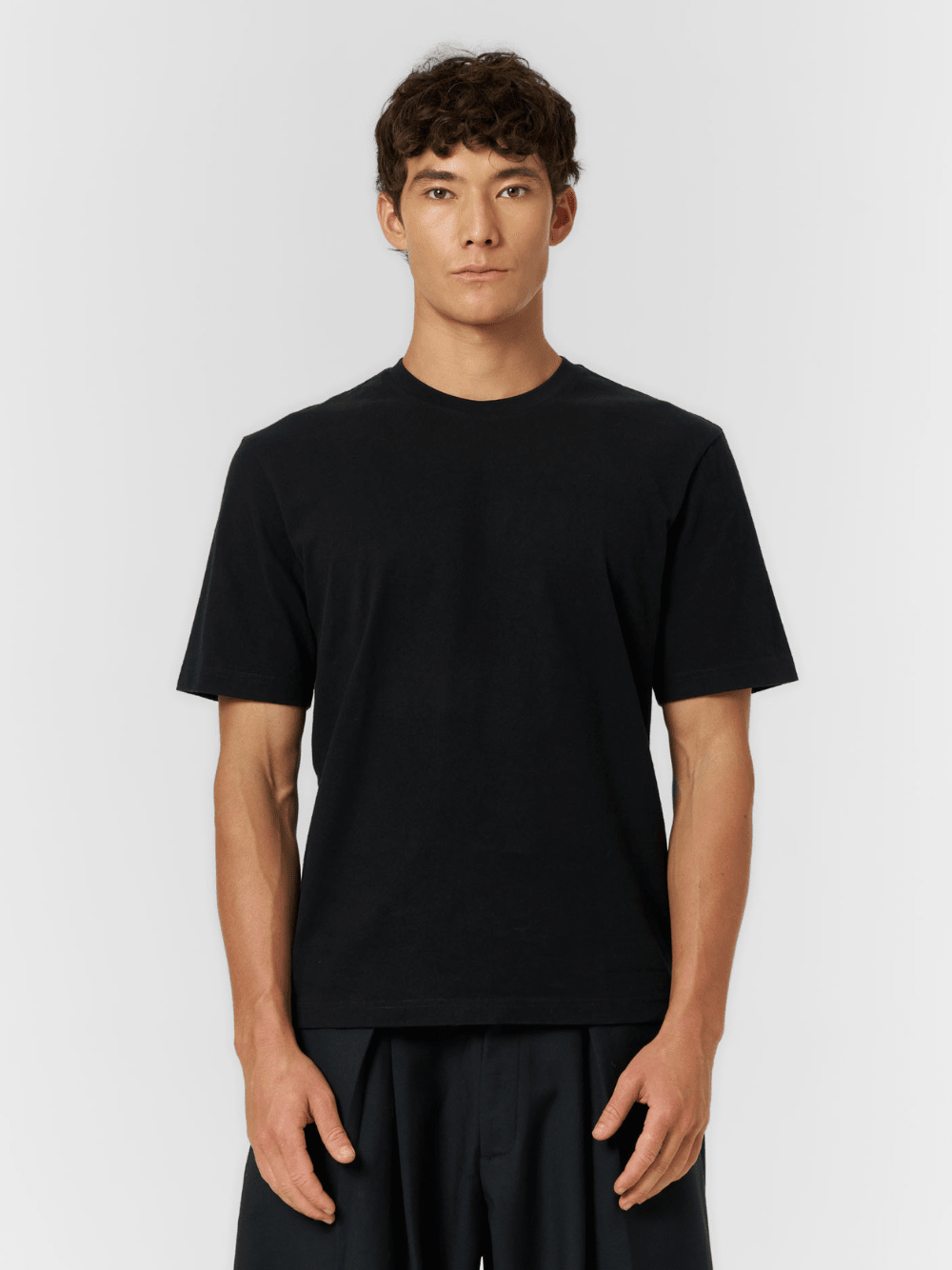 Plain Fitted T-shirt Black - ATTODE
