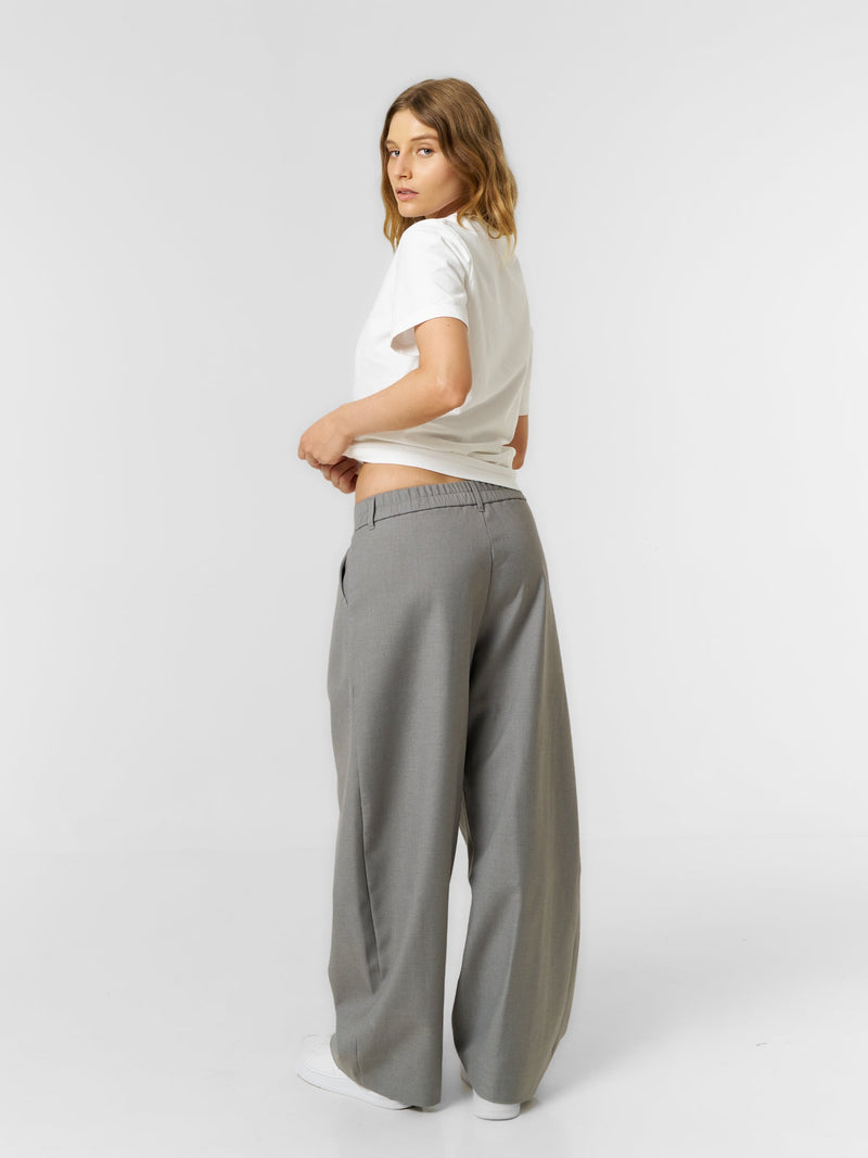 Plain Fitted T-shirt White - ATTODE